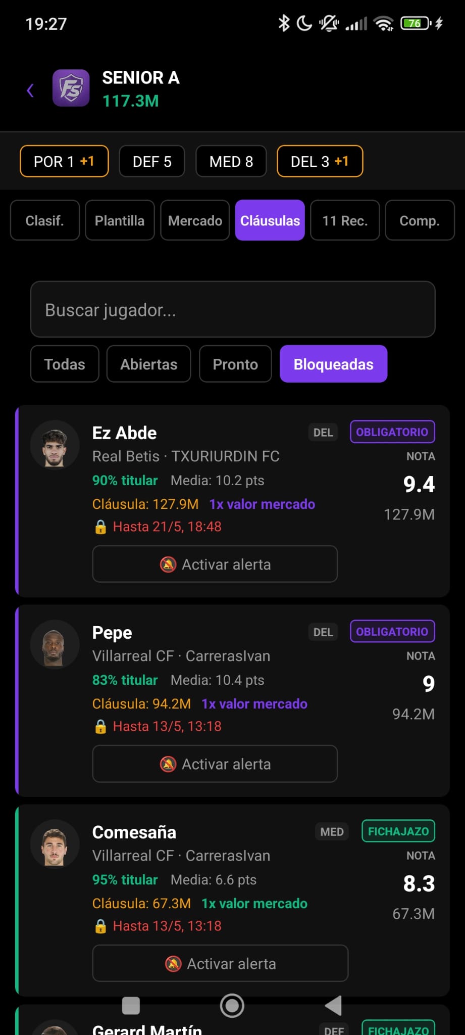 Mercado con nota de fichaje